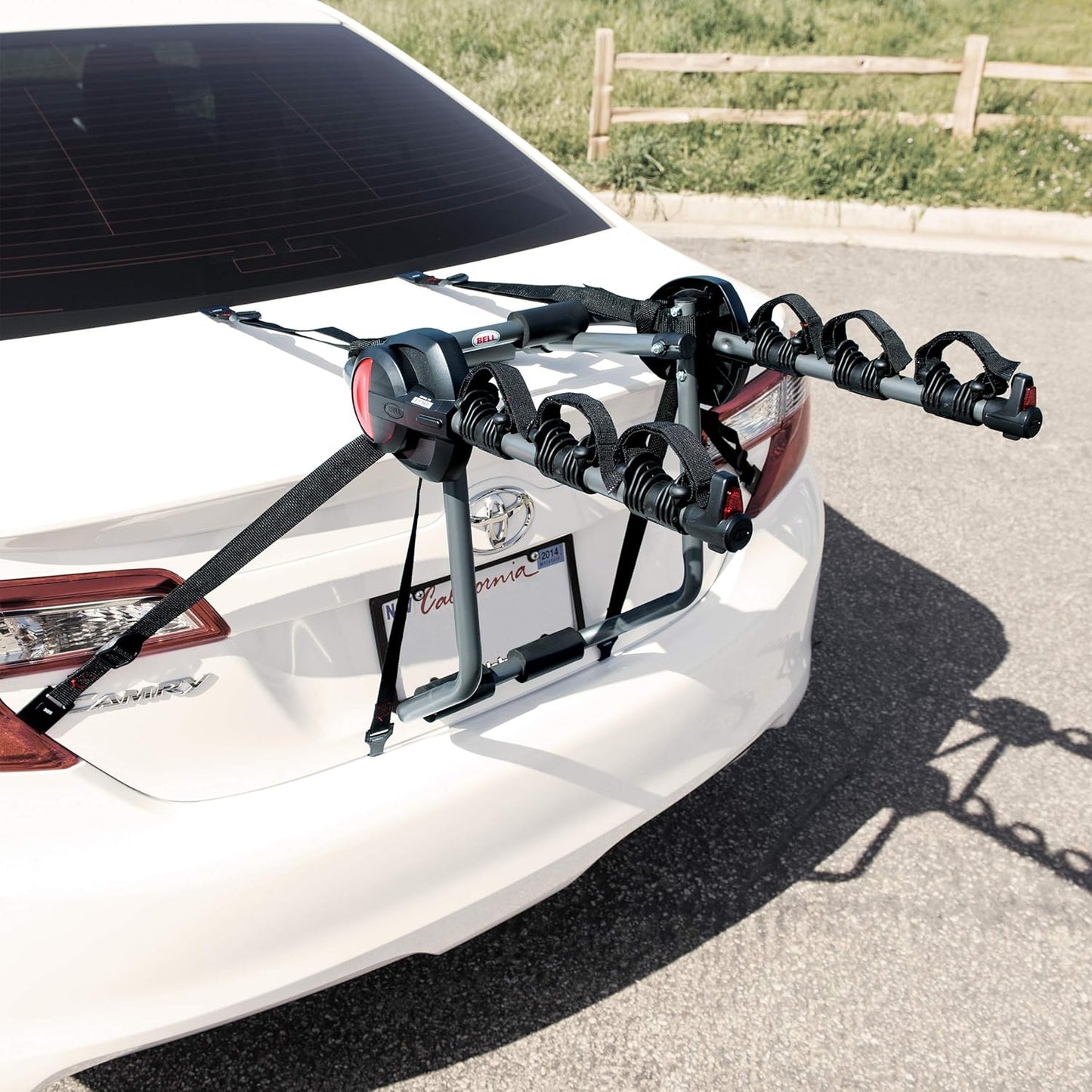 Bell Cantilever 300 3-Bike Trunk Rack Foldable Universal Car SUV Hatchback