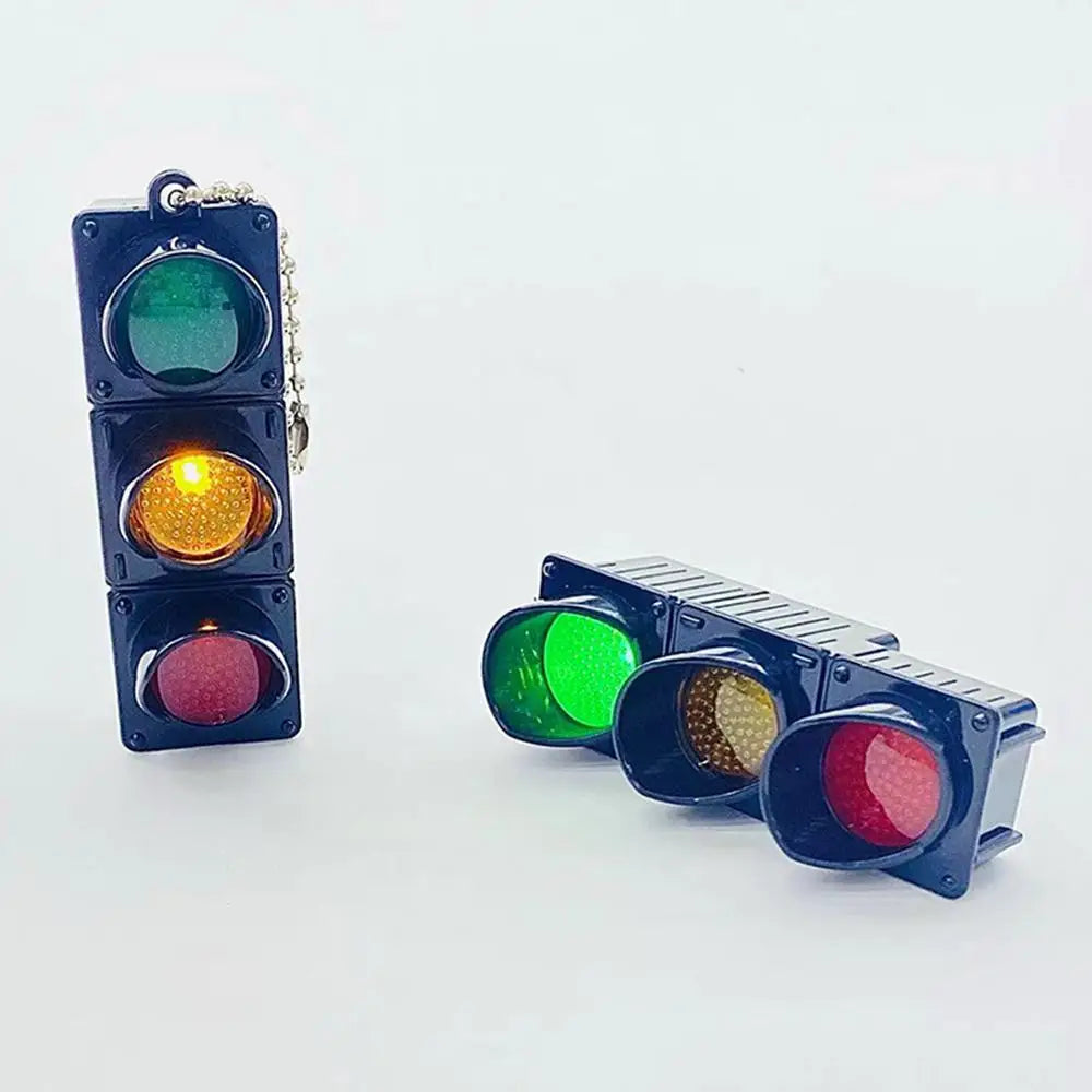 Creative Traffic Light LED Pedestrian Signal Key Ring – Novel Keychain for Kids & Adults