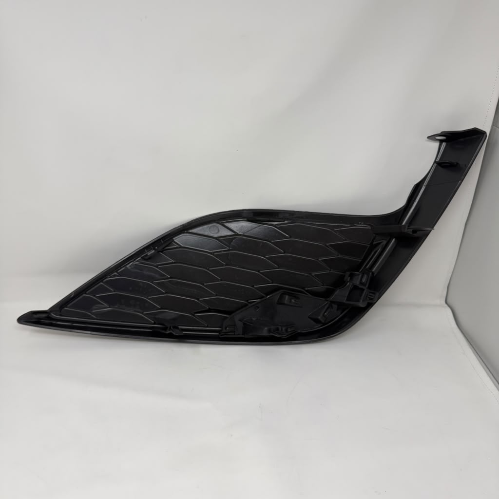 Front Left Fog Light Cover for Toyota Camry XSE SE 2021-2024 TO1038242