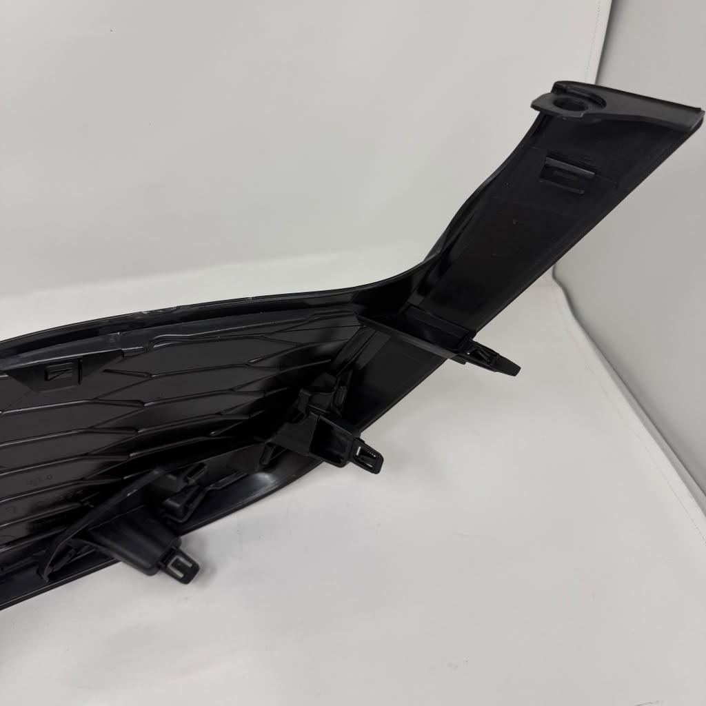 Front Left Fog Light Cover for Toyota Camry XSE SE 2021-2024 TO1038242
