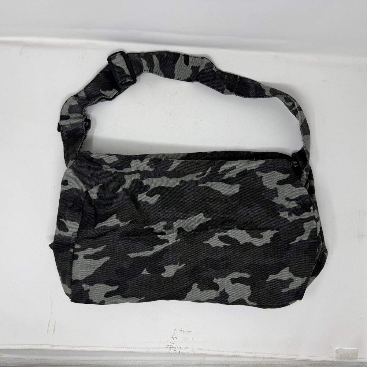 Actual item photo: gray and black camouflage canvas hobo crossbody bag with attached adjustable strap