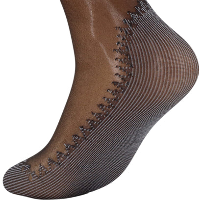 Women's anti-slip sheer ankle socks with cotton sole, 6 pairs, in black, close-up detail